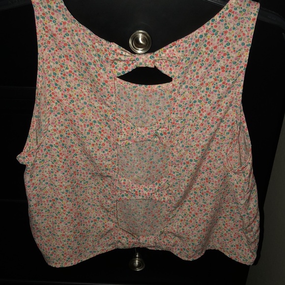 Floral crop top - Picture 2 of 3